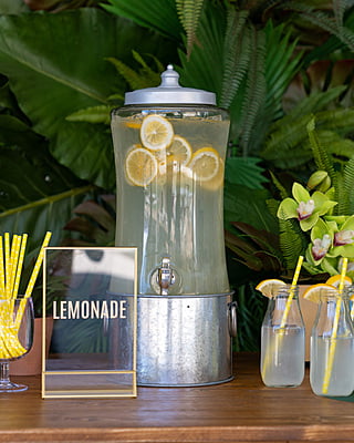 Rental: Beverage Station