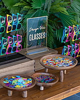 Activity: Decorate Your Sunglasses (20 sunglasses)