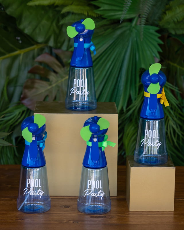 Gift: Pool Party Spray Fan Gift: Pool Party Spray Fan