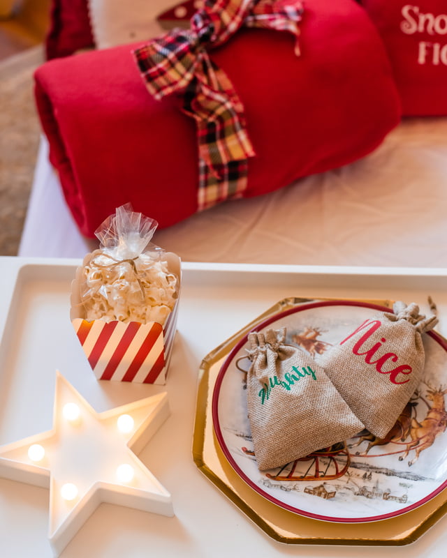 Naughty or Nice Party Favors