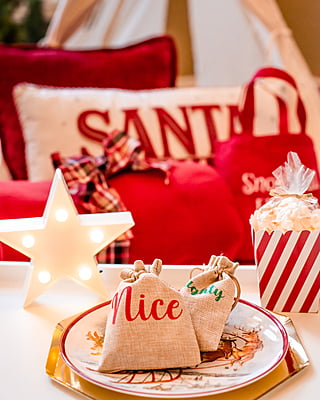 Holiday Movie Night Kit