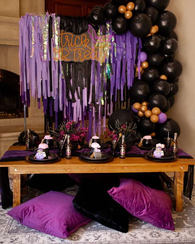 Additional Halloween Picnic Table (Seats 6)